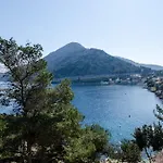 Guesthouse Sobra 3* Sobra