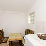 Guesthouse Sobra Gæstehus 3*