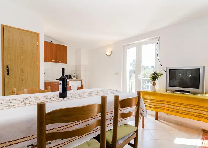 בית הארחה Guesthouse Sobra Sobra