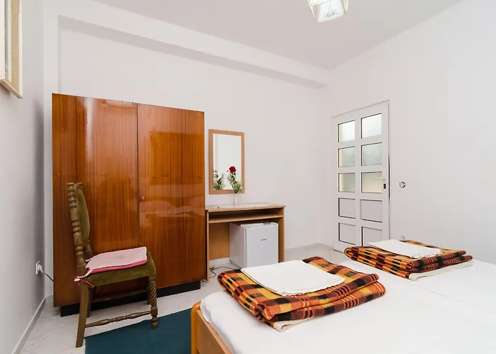 בית הארחה Guesthouse Sobra 3*