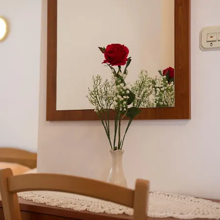 Guesthouse Sobra 3* Sobra