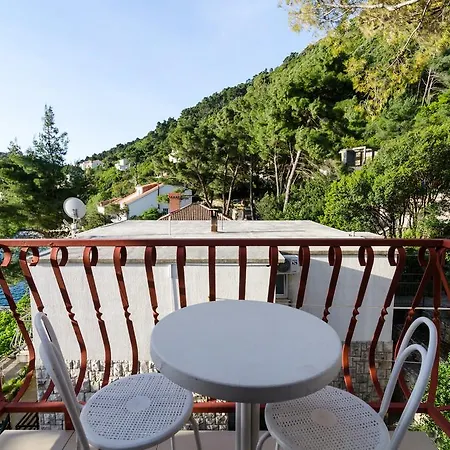 Guest house Guesthouse Sobra 3*
