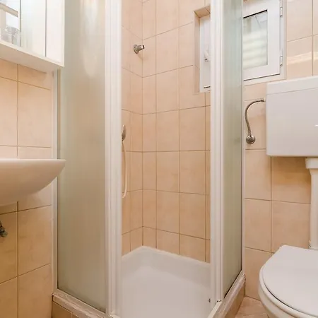 Guest house Guesthouse Sobra 3*