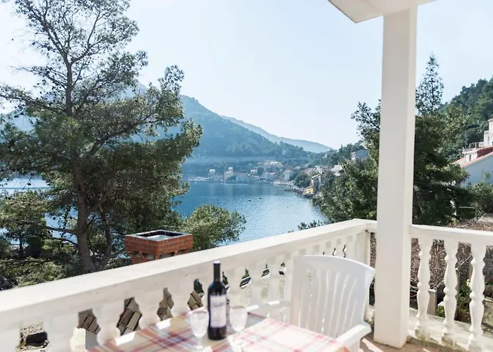 Гостевой дом Guesthouse Sobra Собра