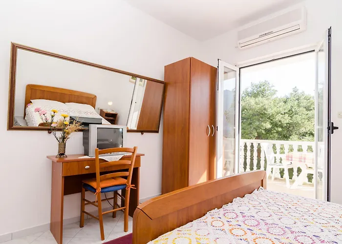 Guesthouse Sobra Гостевой дом